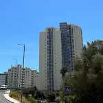 Sunstudio Tarik Al פורטימאו